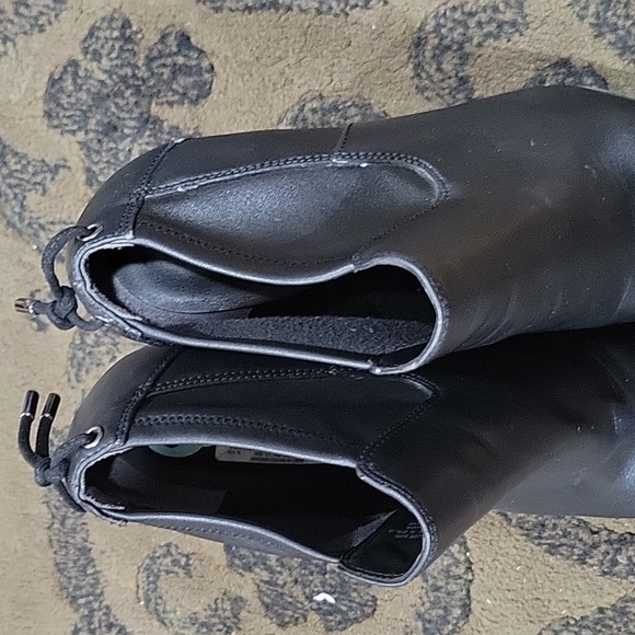 Women shoes - Picture 8 of 11